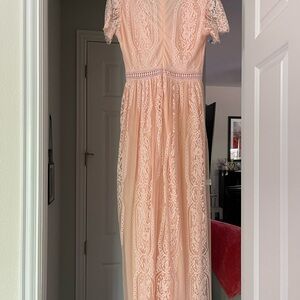 Elegant Pink V-Neck Flutter Sleeve Maxi Dress